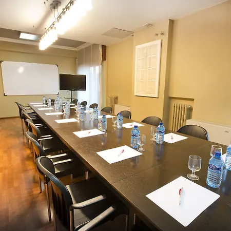 Tudanca Miranda Otel 3*
